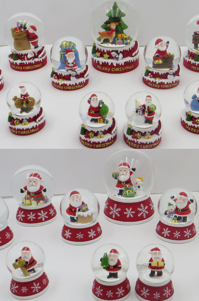 Christmas Resin Glass Water Globe 10